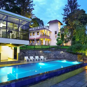Treetop , Thekkady India
